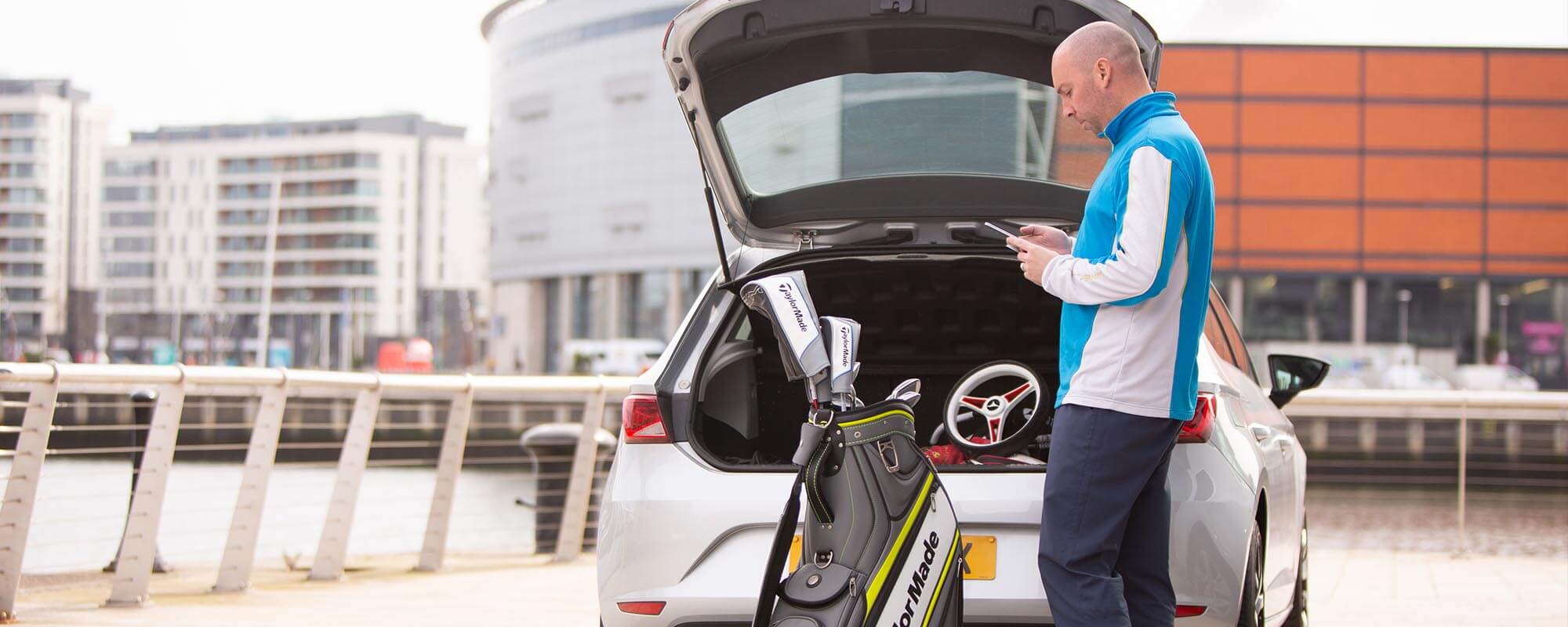 Man using his phone outside